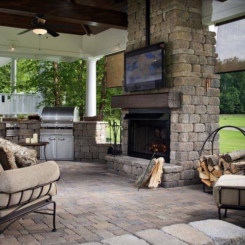 Outdoor Living 3 Outdoor Fireplaces